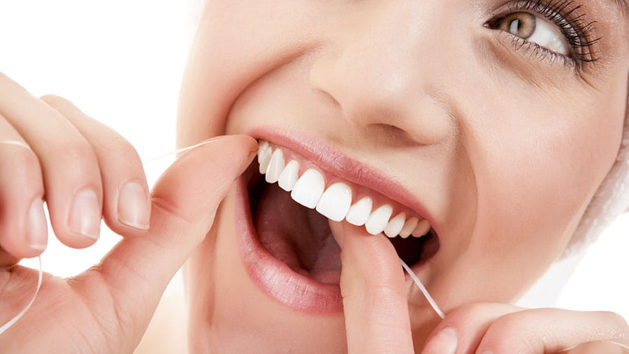 Diş İpi Ne İşe Yarar? Diş İpi Nasıl Kullanılır?